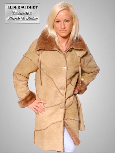 federleichte Lammfelljacke