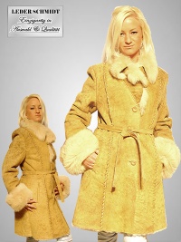 Lammfelljacke mit toskaner Besatz