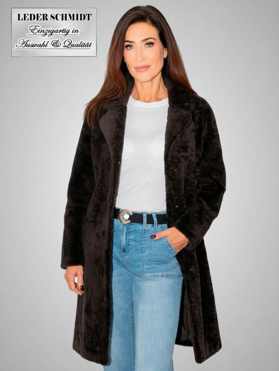 exklusive Damen Curly-Lammfellmantel dunkelbraun mit Lammfell nach außen, Reverskragen und Pelzhaken