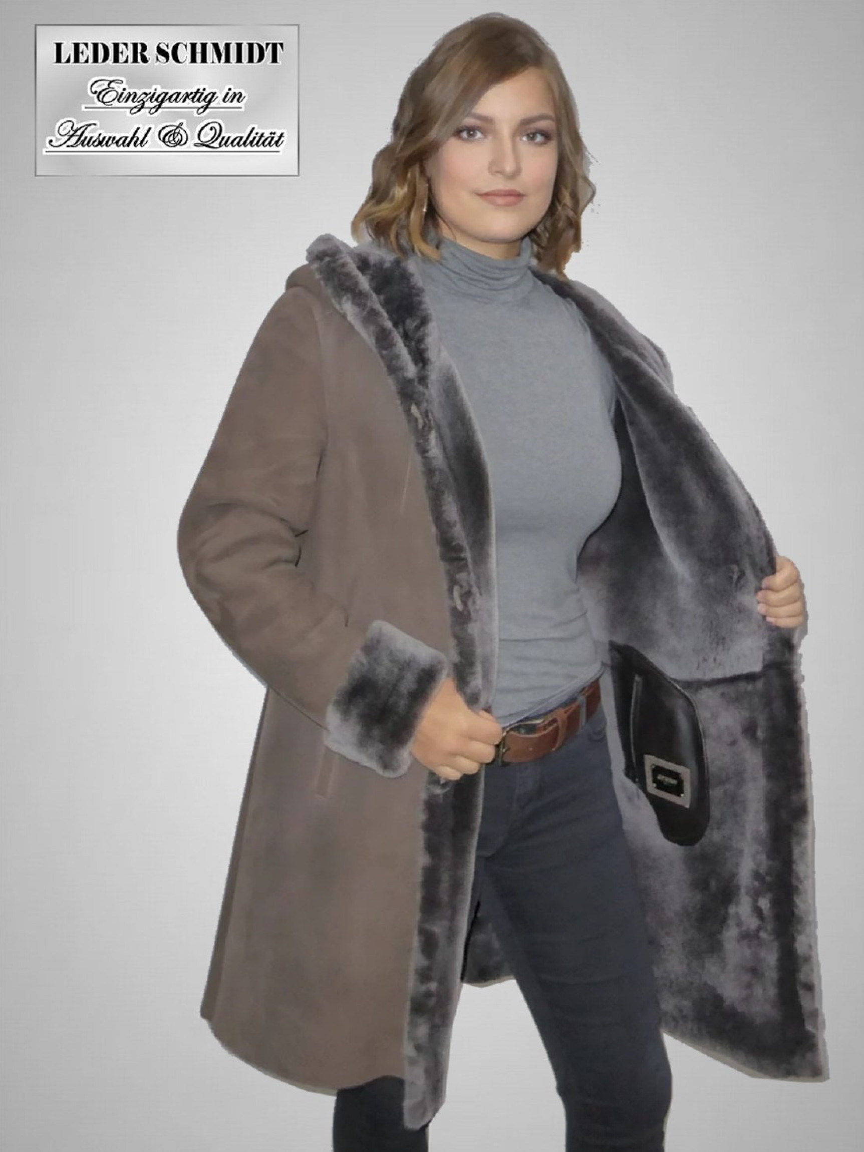 elegante Damen Lammfelljacke lang mit Kapuze Knöpfe echtes Merinolamm taupe