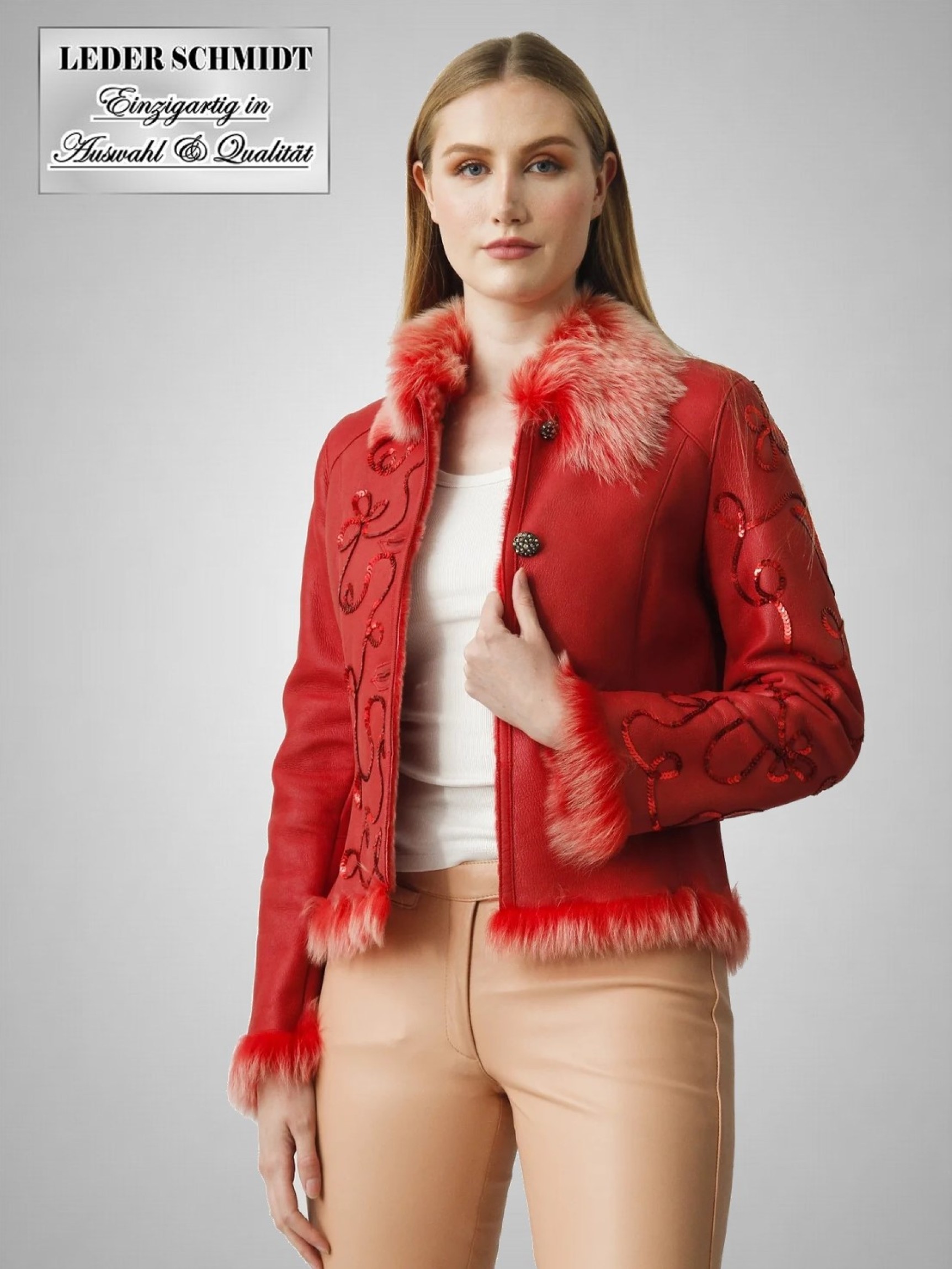 Naturgewachsen kurze Damen Lammfelljacke