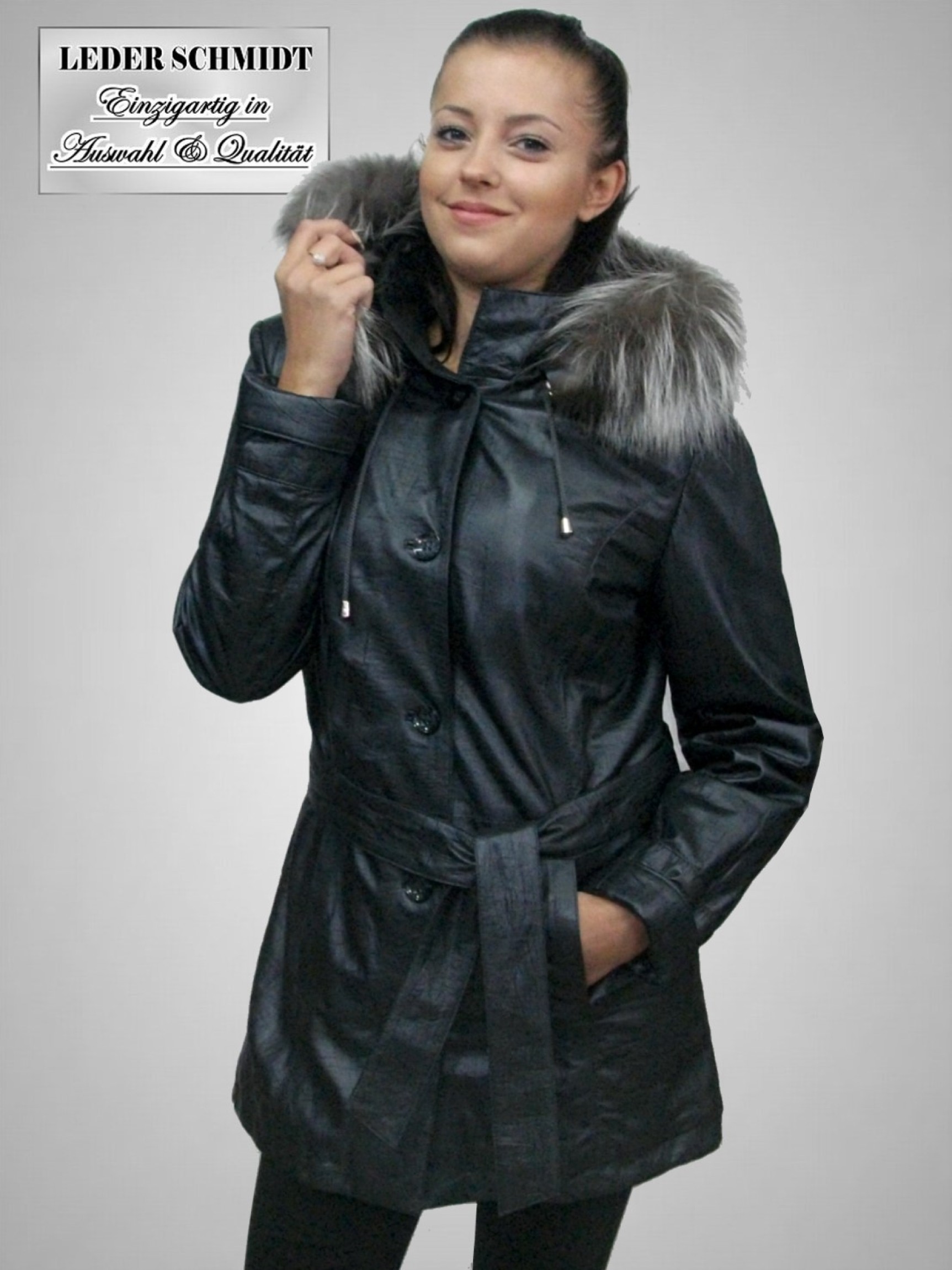 echte Damen Lederjacke mit Kapuze und Silberfuchsrand