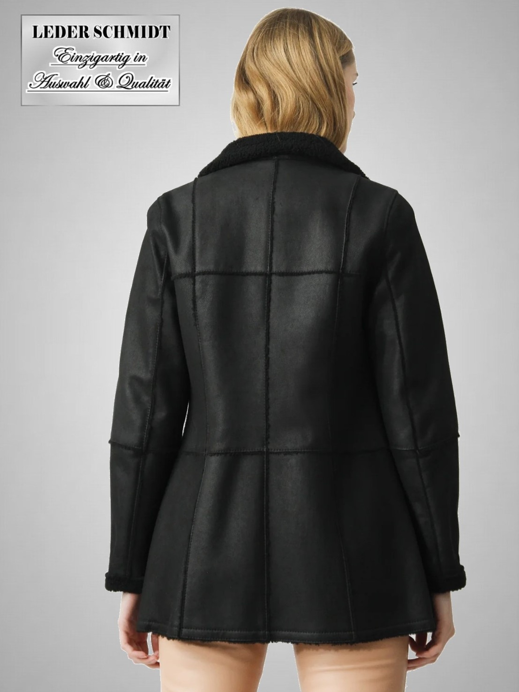schwarze Damen Lammfell-Jacke leicht Knöpfe Kragen Christ