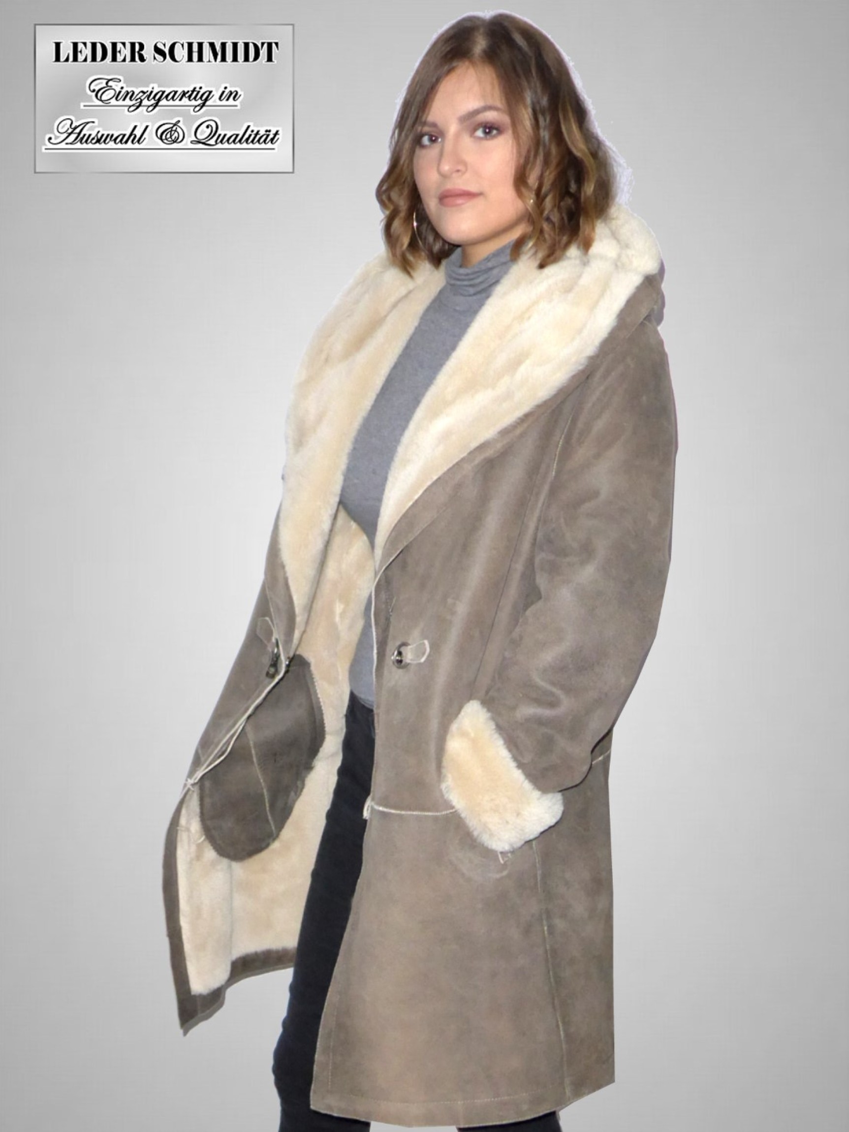 Lange Damen Lammfelljacke mit Kapuze